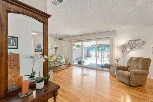 10263 Branscomb St, Downey, CA 90242-5011
