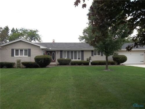 5816 Neill Ave, Walbridge, OH 43465-9727