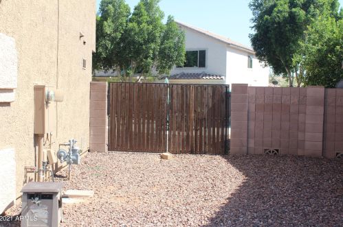 3883 Linda Ct, Gilbert, AZ 85234-4454