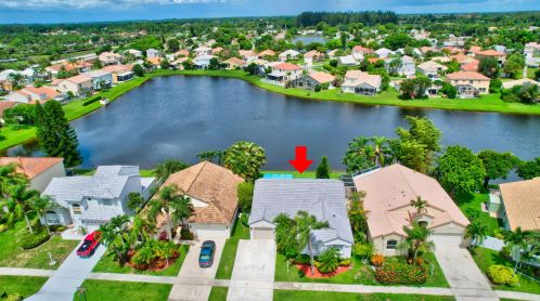 9581 Tavernier Dr, Boca Raton FL  33496-2105 exterior