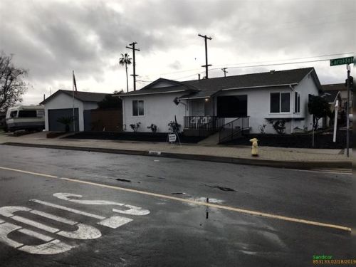 23129 Caroldale Ave, Long Beach, CA 90745-4639