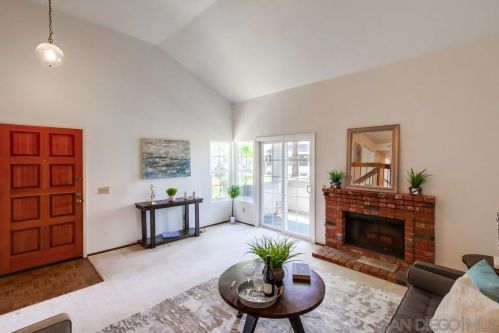 3275 Old Bridgeport Way, San Diego CA  92111-7733 exterior
