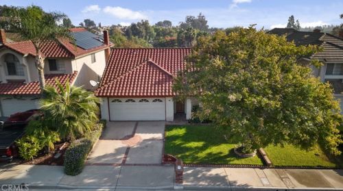 3130 Oakcrest Dr, Chino Hills, CA 91709-2465