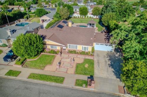 3367 Weatherford Ct, Simi Valley CA  93063-1328 exterior