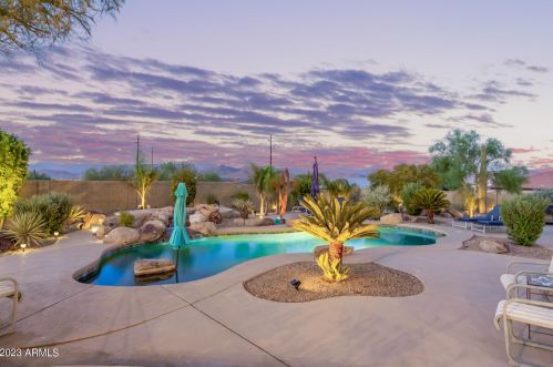 35825 17th Ave, Phoenix AZ  85086-7251 exterior