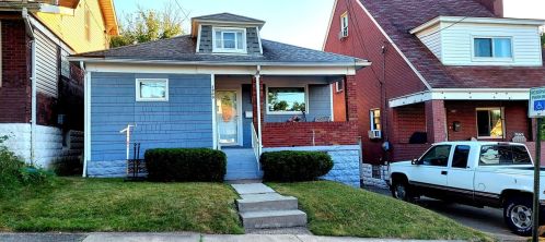 7909 Lloyd Ave, Pittsburgh, PA 15218-1740