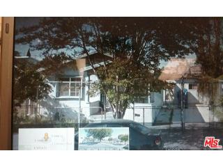 1563 100th St, Los Angeles, CA 90002-2832