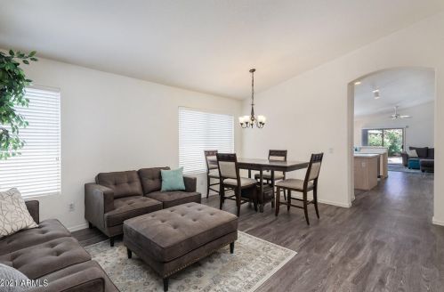 654 Horne St, Gilbert, AZ 85233-3610