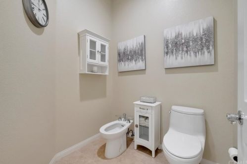 15 Napoleon Rd, Rancho Mirage CA  92270-2715 exterior