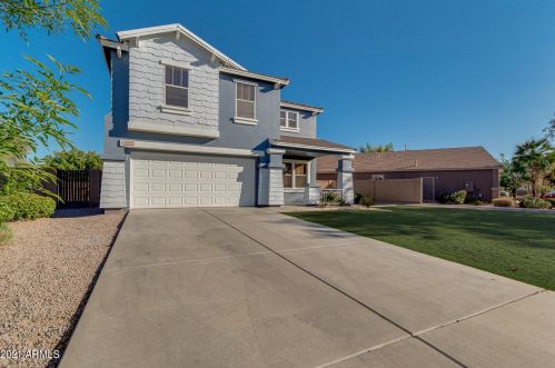 1691 Portland Ct, Gilbert, AZ 85295-9051
