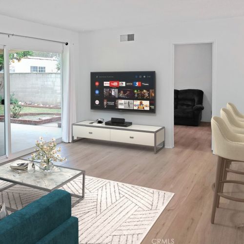 10422 Ponder St, Cypress CA  90630-4462 exterior