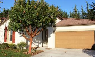 4300 Peninsula Point Dr, Seaside CA  93955-6527 exterior