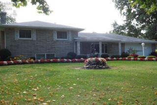 12608 Mason Rd, Vermilion, OH 44089-9295