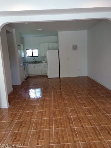 423 Canyon Dr, Lehigh Acres FL  33936-7226 exterior