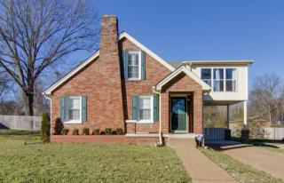415 3rd Ave, Columbia, TN 38401-2919