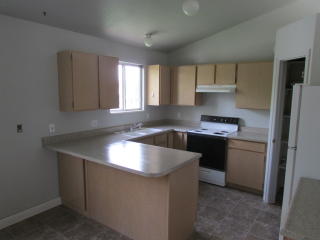 5917 Clear Vista Dr, Salt Lake City UT  84118-7775 exterior