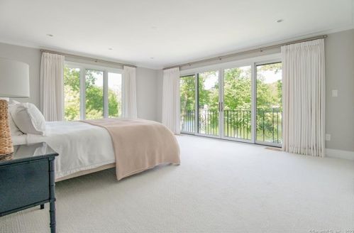 20 Hidden Brook Dr, Brookfield Center CT  06804-1306 exterior