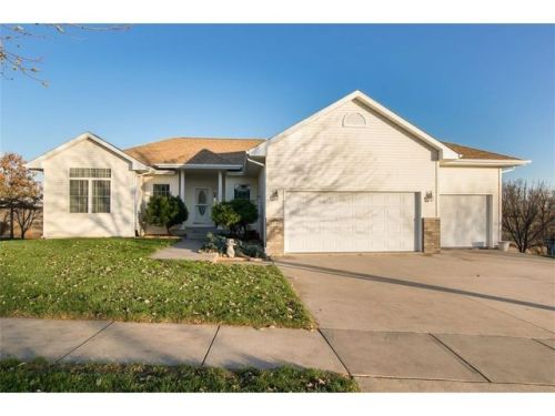 2100 Dows St, Ely IA  52227-9767 exterior