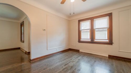 140 Elmwood Pl, Crown Point IN  46307-4324 exterior