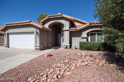 506 Navarro Ave, Mesa, AZ 85210-7403