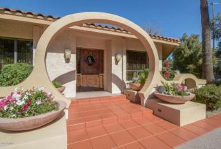 2 Keim Dr, Phoenix, AZ 85012-1261