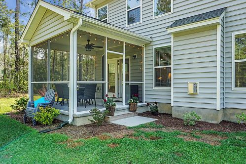 2010 Tacoma Cir, Ridgeville SC  29472-5857 exterior