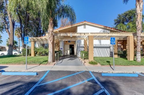350 San Jacinto Ave, Perris CA  92571-2809 exterior