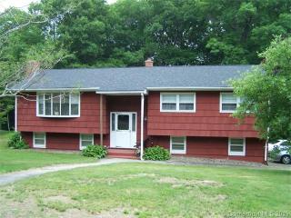 19 Linda Dr, Waterbury, CT 06716-2024