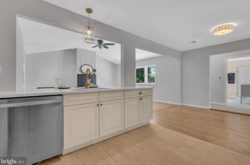 207 Piute Trl, Browns Mills NJ  08015-6125 exterior