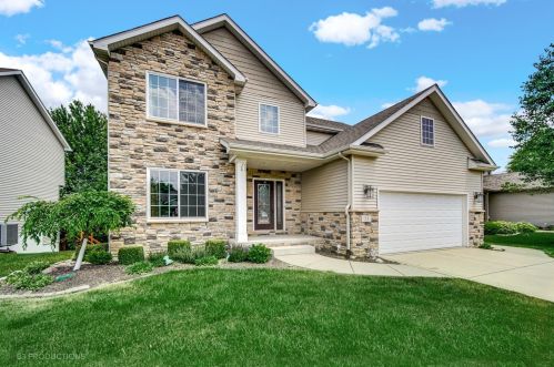 23 Browning Ln, Valpo, IN 46383-7414