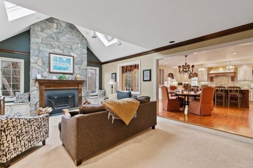 16 Mdw Rdg Rd, Warwick NY  10990-2535 exterior