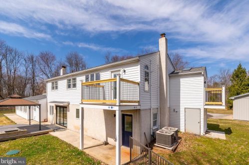 4022 Township Line Rd, Collegeville PA  19426-3045 exterior