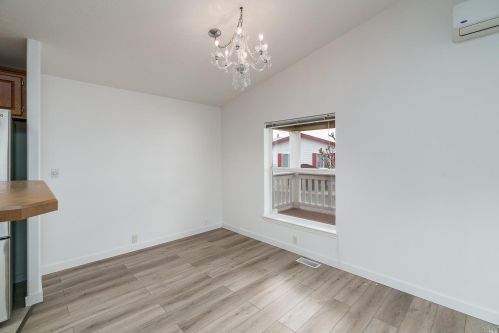8108 B St, Windsor CA  95492-9321 exterior