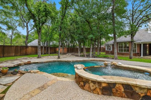 4220 Remington Park Ct, Lewisville TX  75028-3041 exterior