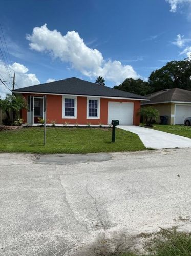 4600 Terry Ave, Lakeland, FL 33813-2044