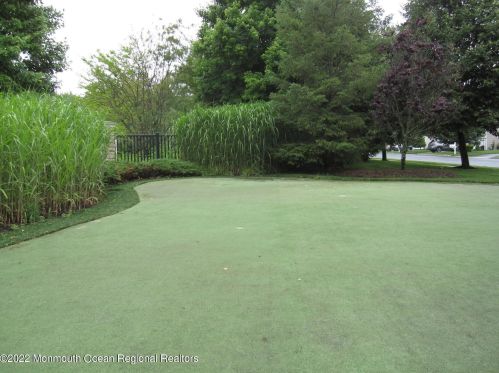 20 Plymouth Ct, Jackson Twp NJ  08527-6415 exterior