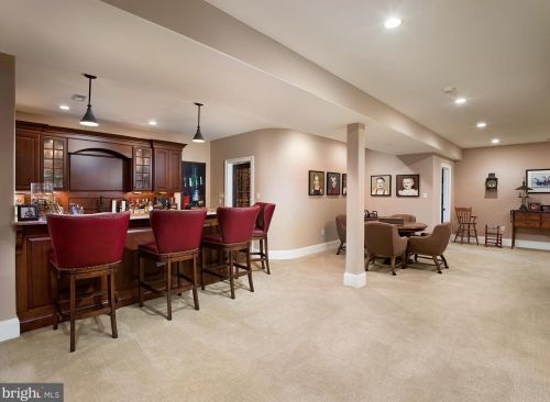 226 Valley Ridge Rd, Haverford PA  19041-2029 exterior