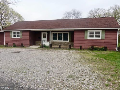 102 Red Lion Rd, Southampton NJ  08088-3532 exterior
