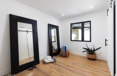 1945 Santiago Dr, Newport Beach CA  92660-3834 exterior