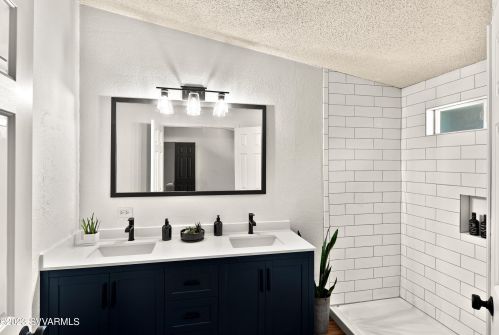 35 Bonita Ln, Sedona AZ 86336-5455 exterior