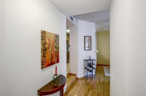 5336 Borneo Cir, San Jose, CA 95123-6069