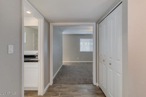 1524 Comstock Dr, Chandler AZ 85224-1855 exterior