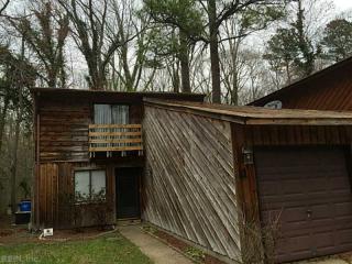 11 Lydney Cir, Chesapeake, VA 23320-2432