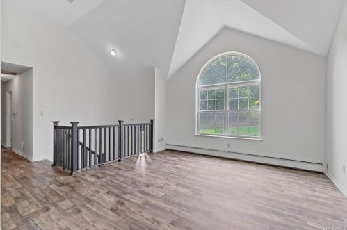 228 Monroe Ave, Monroe NY  10950-1243 exterior