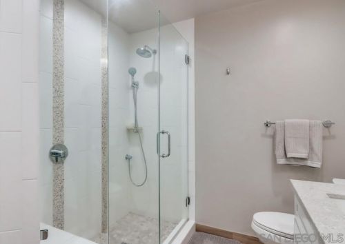 84 Montego Ct, San Diego CA 92118-3252 exterior