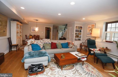 22 Llanfair Rd, Ardmore, PA 19003-2320