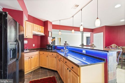 15840 Parnell Ct, Haymarket VA  20169-1667 exterior