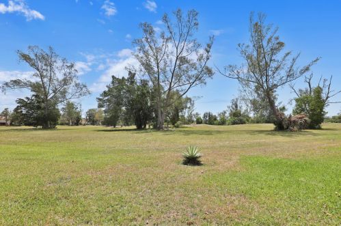 5680 Princess Palm Ct, Delray Beach FL  33484-1044 exterior