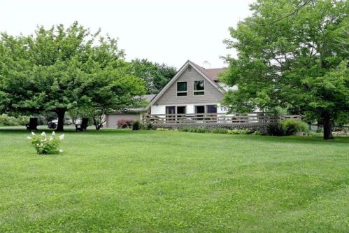 5851 Stewart Rd, Lexington, KY 40516-9514