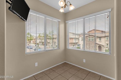 2222 77th Dr, Phoenix AZ  85035-5112 exterior